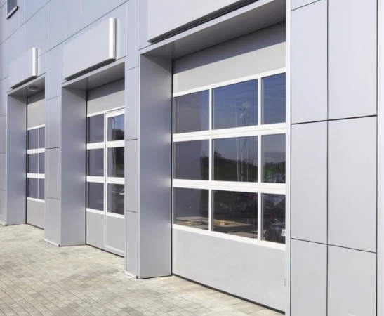 Панорамные ворота Алютех Alutrend в Курганинске