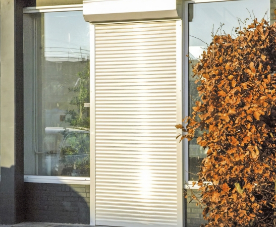 Рольставни на двери в Курганинске