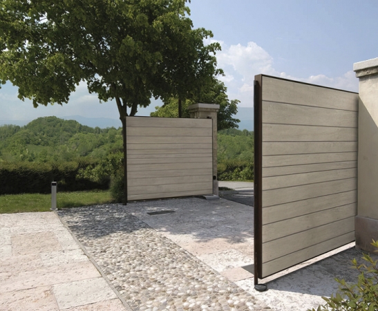 Въездные ворота в Курганинске