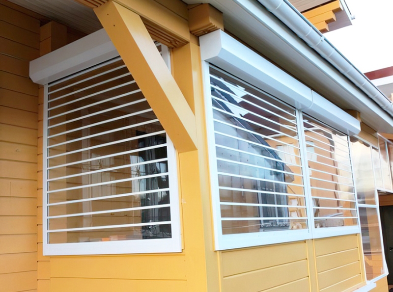 Прозрачные в Курганинске